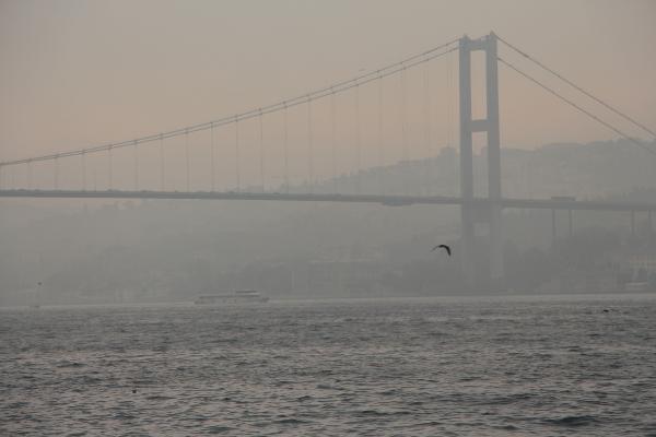 istanbul-bogazi-transit-gemi-gecislerine-kapatildi-gxASP1tj.jpg